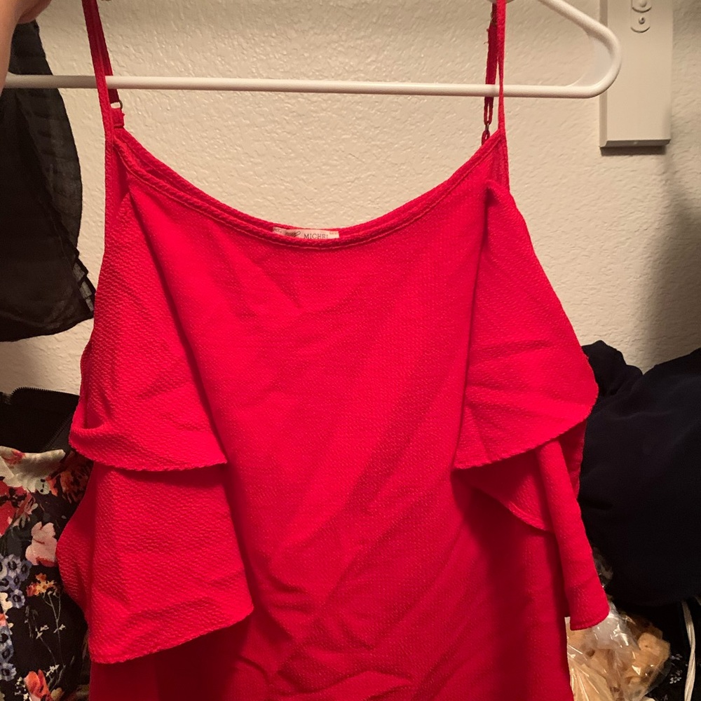 Red top - Picture 2 of 2